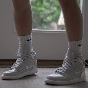 Air Jordan 1 Retro silver hi